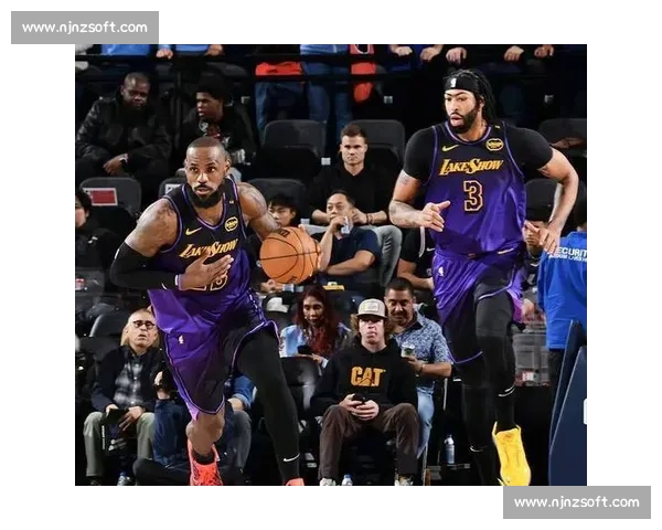 奇才激战湖人詹姆斯领衔豪强对决西部焦点之夜NBA常规赛舞台上